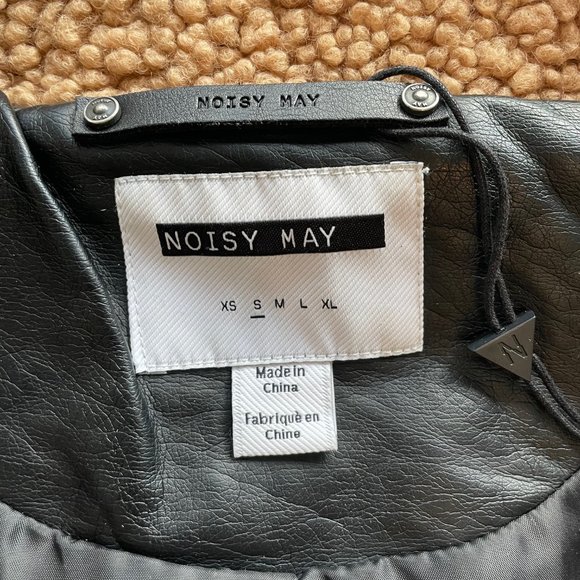 Noisy May Teddy Jacket - Picture 4 of 5